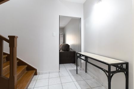 Corredor de casa para alugar com 2 quartos, 120m² em Vila Dom Pedro I, São Paulo
