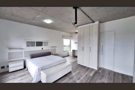 Apartamento para alugar com 1 quarto, 95m² em Panamby, São Paulo