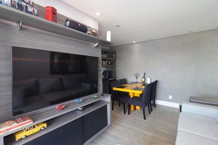 Apartamento à venda com 60m², 2 quartos e 2 vagasSala