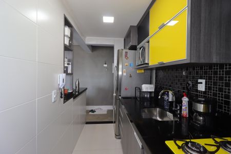 Apartamento à venda com 60m², 2 quartos e 2 vagasCozinha