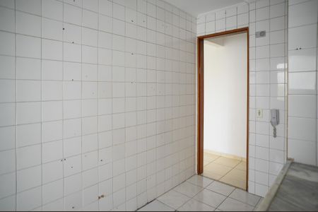 Apartamento à venda com 52m², 2 quartos e 1 vaga Apartamento à venda com 52m², 2 quartos e 1 vagaCozinha