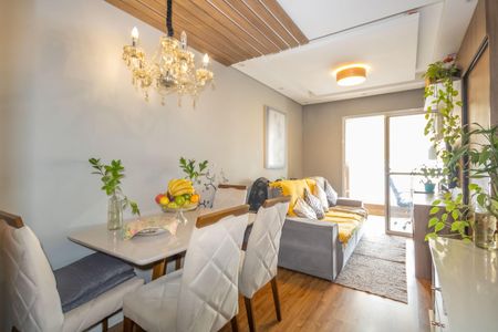 Sala de apartamento para alugar com 2 quartos, 50m² em Jardim Roberto, Osasco