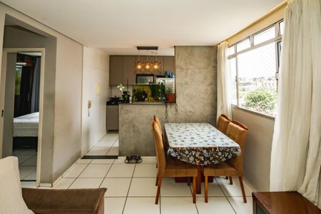 Apartamento à venda com 2 quartos, 43m² em São João Batista, Belo Horizonte