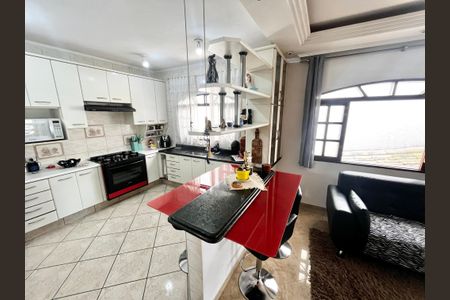 Sala/Cozinha de casa para alugar com 2 quartos, 180m² em Vila Celeste, São Paulo