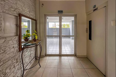 Apartamento à venda com 54m², 2 quartos e 1 vagaHall de entrada