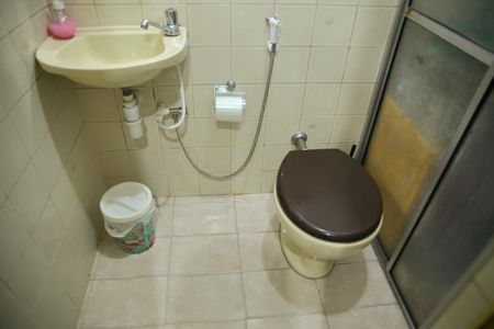 Casa à venda com 122m², 2 quartos e 2 vagasBanheiro de serviço