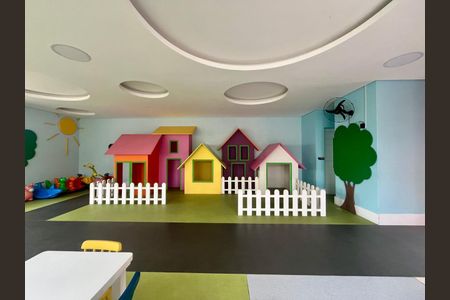 Apartamento à venda com 76m², 3 quartos e 2 vagasBrinquedoteca