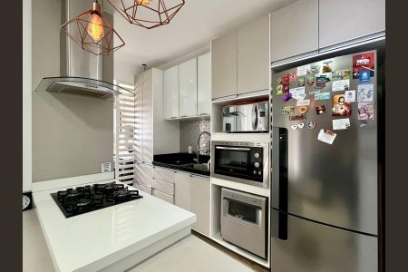 Apartamento à venda com 76m², 3 quartos e 2 vagasCozinha