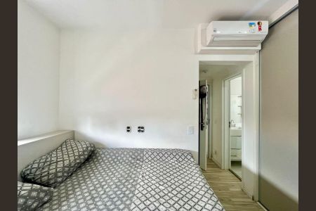 Apartamento à venda com 76m², 3 quartos e 2 vagasSuíte