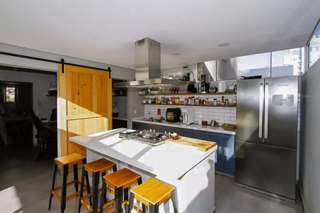 Apartamento à venda com 152m², 3 quartos e 3 vagas Apartamento à venda com 152m², 3 quartos e 3 vagasCozinha