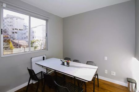 Apartamento à venda com 152m², 3 quartos e 3 vagas Apartamento à venda com 152m², 3 quartos e 3 vagasQuarto 2