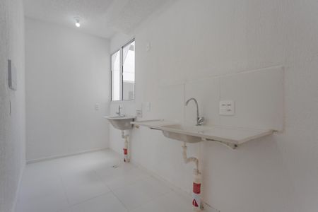 Apartamento para alugar com 48m², 2 quartos e 1 vaga Apartamento para alugar com 48m², 2 quartos e 1 vagaCozinha e Área de Serviço