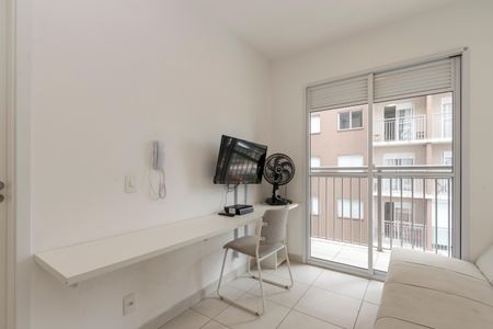 Sala/ Cozinha de apartamento à venda com 1 quarto, 27m² em Jardim Caravelas, São Paulo