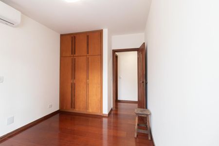 Apartamento para alugar com 159m², 3 quartos e 2 vagasQuarto 1