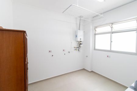 Apartamento para alugar com 159m², 3 quartos e 2 vagasÁrea de Serviço