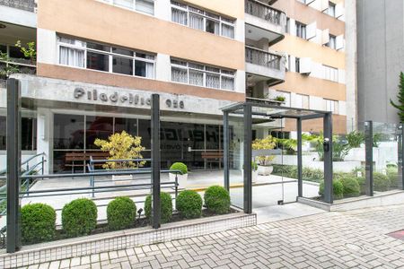 Apartamento para alugar com 159m², 3 quartos e 2 vagasFachada