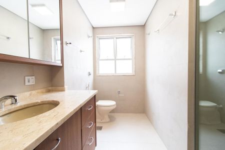 Apartamento para alugar com 159m², 3 quartos e 2 vagasBanheiro Social