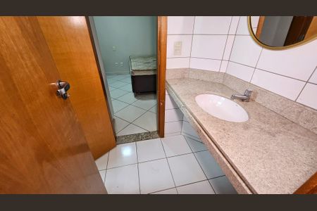 Suíte americana de apartamento para alugar com 3 quartos, 93m² em Residencial Eldorado, Goiânia