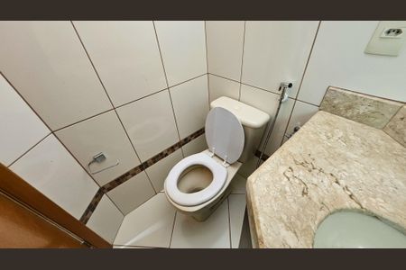 Apartamento para alugar com 93m², 3 quartos e 2 vagas Apartamento para alugar com 93m², 3 quartos e 2 vagasBanheiro da Suíte