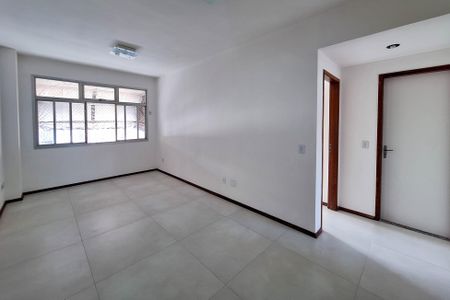 Sala de apartamento para alugar com 2 quartos, 68m² em Fonseca, Niterói