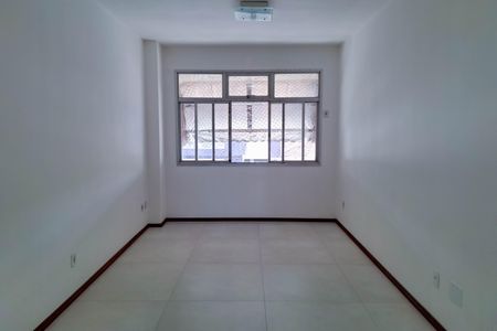 Sala de apartamento para alugar com 2 quartos, 68m² em Fonseca, Niterói