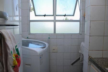 Apartamento à venda com 70m², 3 quartos e 1 vagaÁrea de serviço