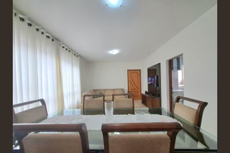 Apartamento à venda com 102m², 3 quartos e 3 vagas