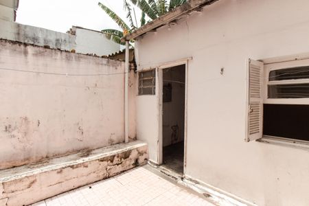 Casa à venda com 100m², 3 quartos e 2 vagasQuintal