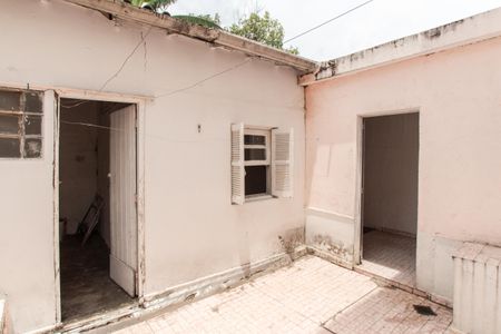 Casa à venda com 100m², 3 quartos e 2 vagasQuintal