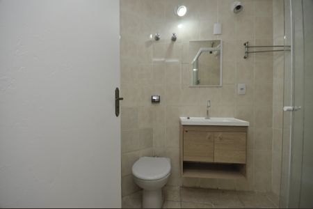Banheiro Social de apartamento para alugar com 1 quarto, 46m² em Barra Funda, São Paulo