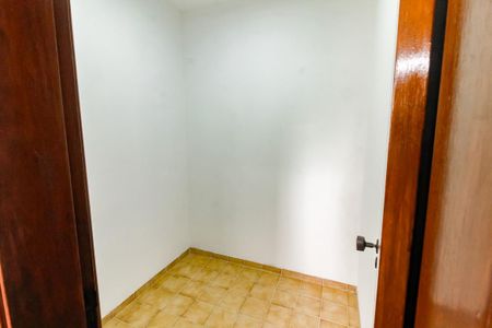 Apartamento para alugar com 166m², 4 quartos e 3 vagas Apartamento para alugar com 166m², 4 quartos e 3 vagasQuarto de Serviço