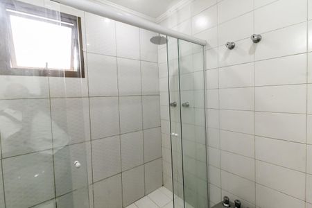 Apartamento para alugar com 166m², 4 quartos e 3 vagas Apartamento para alugar com 166m², 4 quartos e 3 vagasBanheiro da Suíte 2