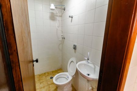 Apartamento para alugar com 166m², 4 quartos e 3 vagas Apartamento para alugar com 166m², 4 quartos e 3 vagasBanheiro de serviço