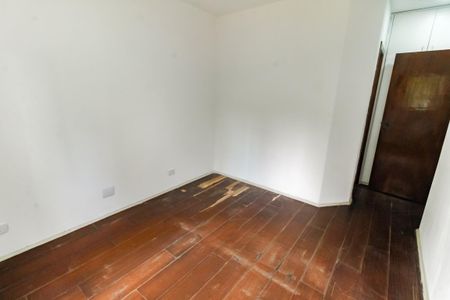 Apartamento para alugar com 166m², 4 quartos e 3 vagas Apartamento para alugar com 166m², 4 quartos e 3 vagasSuíte 2