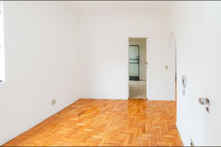 Apartamento à venda com 85m², 2 quartos e 1 vagaSala de jantar