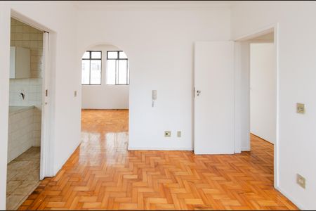 Apartamento à venda com 85m², 2 quartos e 1 vagaSala de jantar