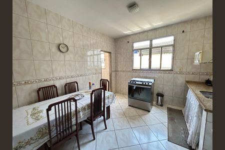 Casa para alugar com 128m², 2 quartos e 1 vagaCozinha