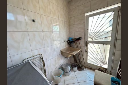 Casa para alugar com 128m², 2 quartos e 1 vagaÁrea de Serviço