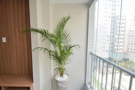 Varanda de apartamento para alugar com 2 quartos, 51m² em Liberdade, São Paulo