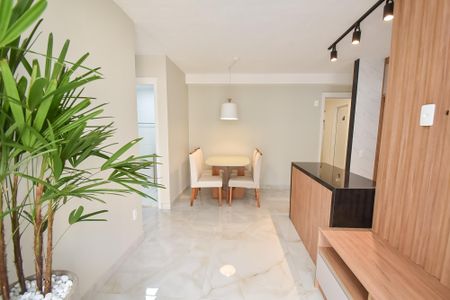 Sala de apartamento para alugar com 2 quartos, 51m² em Liberdade, São Paulo