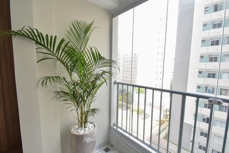 Varanda de apartamento para alugar com 2 quartos, 51m² em Liberdade, São Paulo