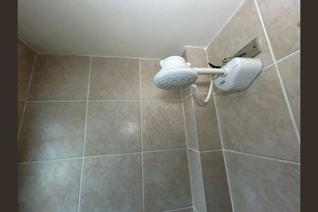 Apartamento para alugar com 60m², 2 quartos e 1 vagaChuveiro