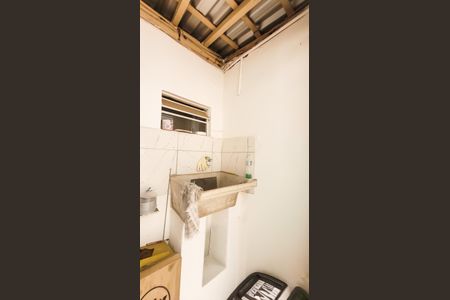 Casa à venda com 85m², 3 quartos e 2 vagas Casa à venda com 85m², 3 quartos e 2 vagasLavanderia