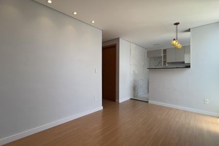 Sala de apartamento à venda com 2 quartos, 43m² em Jardim Rosa de Franca, Guarulhos