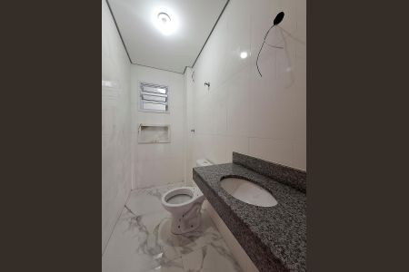 Banheiro de apartamento à venda com 2 quartos, 40m² em Santana, São Paulo