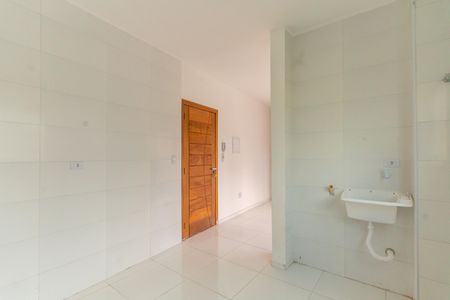 Apartamento para alugar com 42m², 2 quartos e 1 vaga Apartamento para alugar com 42m², 2 quartos e 1 vagaCozinha e Área de Serviço