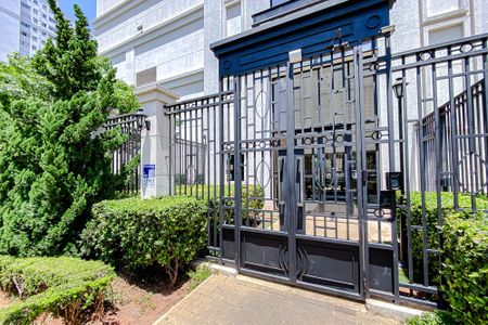 Apartamento à venda com 42m², 1 quarto e 1 vagaFachada - Plaquinha