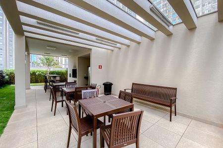 Apartamento à venda com 42m², 1 quarto e 1 vagaÁrea comum - Churrasqueira