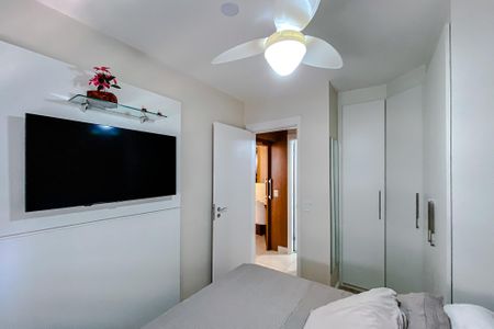 Apartamento à venda com 42m², 1 quarto e 1 vagaQuarto