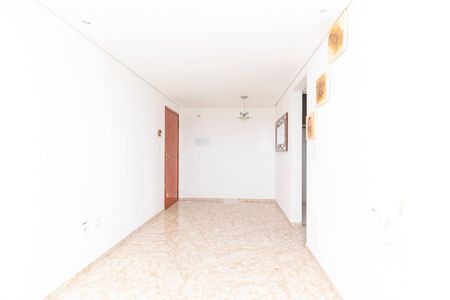 Sala de apartamento para alugar com 2 quartos, 48m² em Vila Carmosina, São Paulo